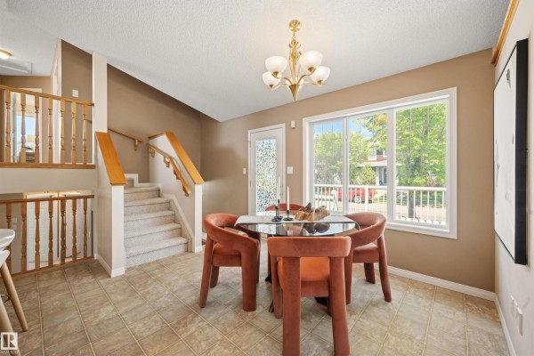 7838 Schmid Pl Nw Nw, Edmonton, AB T6R0K5 Photo 4
