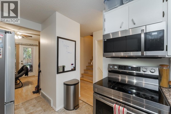 Laundry room - 7843 Rochester Crescent, Prince George, BC V2N3V7 Photo 4