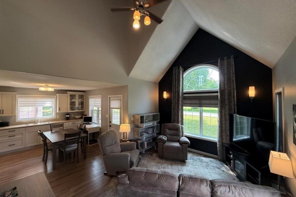 785 Bowles Street, Cartwright, MB, photo 2