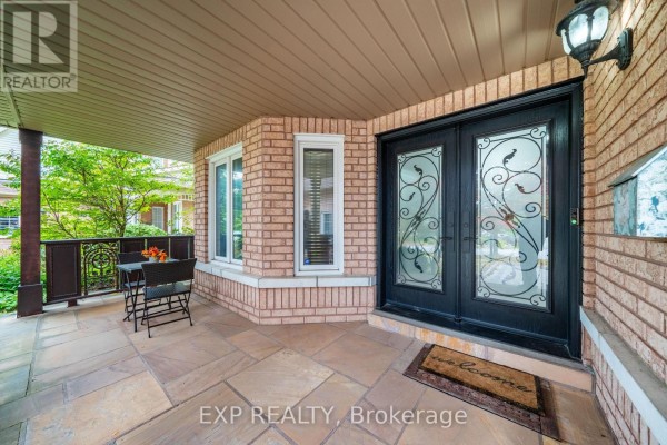 Family room - 785 Quantra Crescent, Newmarket, ON L3X1M9 Photo 5