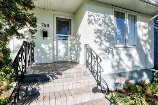 Dining room - 786 Clifton Street, Winnipeg, MB R3G2X8 Photo 3