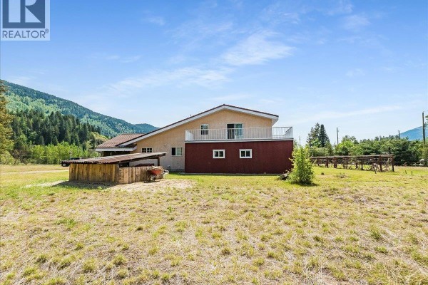 4pc Bathroom - 786 Prairie Road, Castlegar, BC V1N4K6 Photo 4