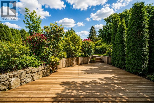 7868 Elwell Street, Burnaby, BC, photo 2