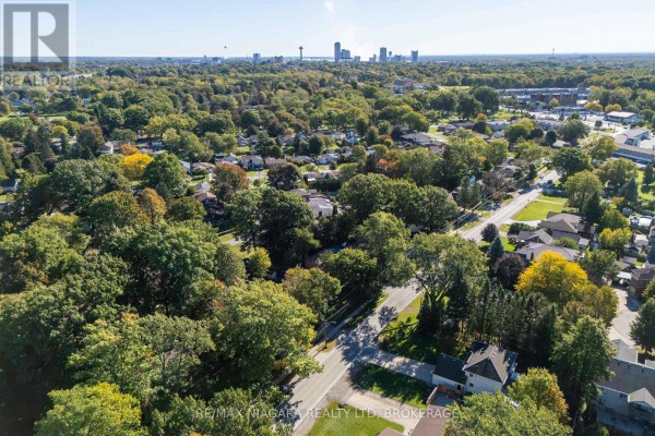 7873 Beaverdams Road, Niagara Falls, ON L2H1R6 Photo 3