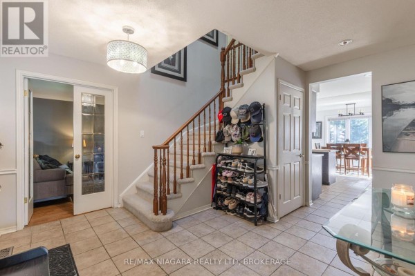 7873 Beaverdams Road, Niagara Falls, ON L2H1R6 Photo 5