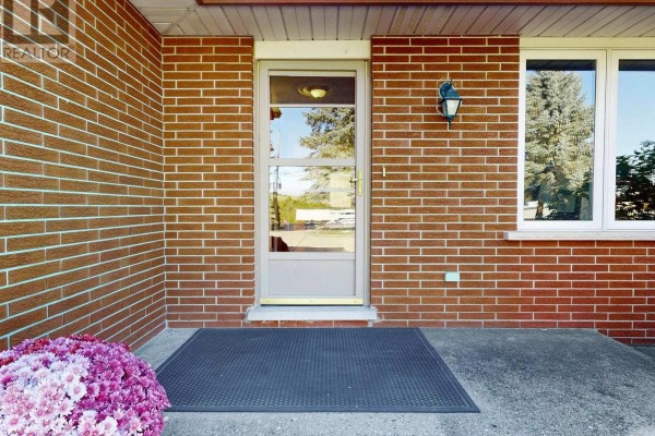 Primary Bedroom - 7897 Hwy 7 Road, Guelph/eramosa, ON N1H6H8 Photo 4