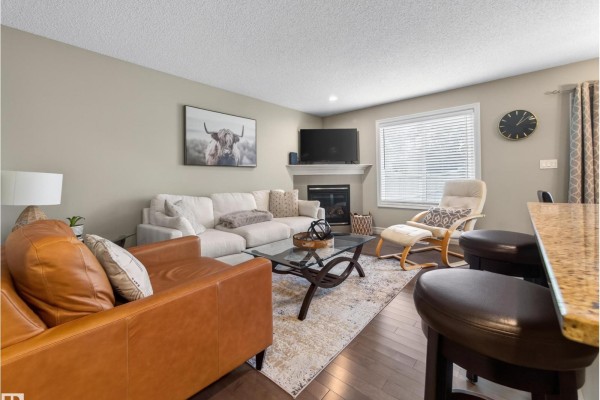 Primary Bedroom - #79 219 Charlotte Wy, Sherwood Park, AB T8H0T3 Photo 5