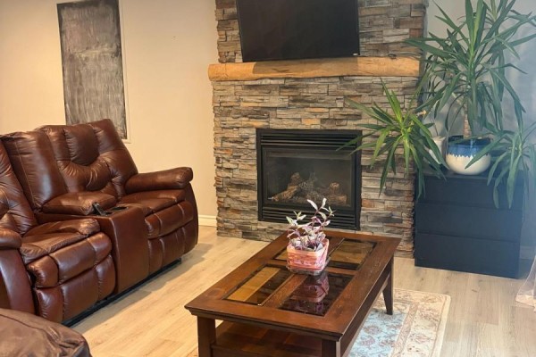 79 23rd Street N, Wasaga Beach, ON L9Z2G4 Photo 3
