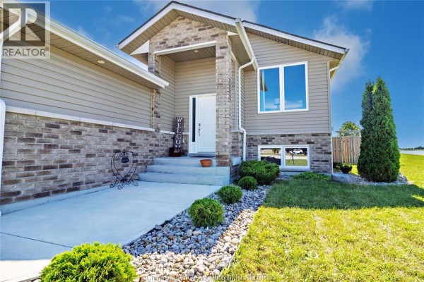 3pc Bathroom - 79 Blackacre Crescent, Tilbury, ON N0P2L0 Photo 3