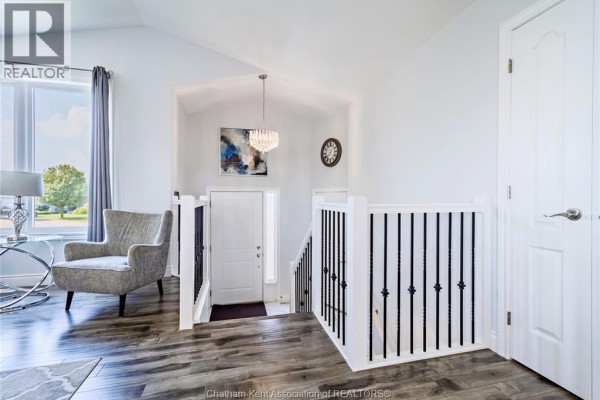Family room - 79 Blackacre Crescent, Tilbury, ON N0P2L0 Photo 5