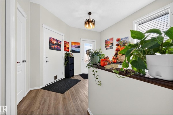 Primary Bedroom - 79 Chatwin Rd, Sherwood Park, AB T8H2S6 Photo 5