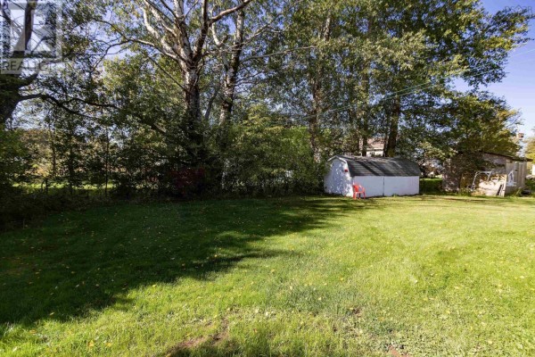 Laundry room - 79 Hickman Street, Amherst, NS B4H2M7 Photo 3