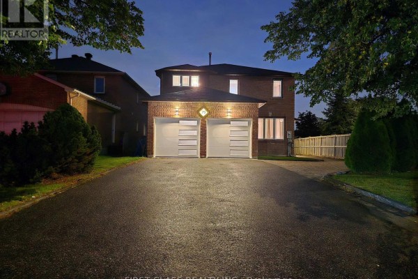 Family room - 79 Lagani Avenue, Richmond Hill, ON L4B3C6 Photo 4