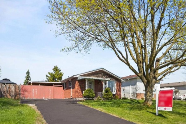 79 Locheed Drive, Hamilton, ON, photo 3