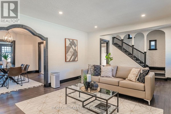 Sunroom - 79 Main Street, St  Catharines, ON L2N4V1 Photo 4