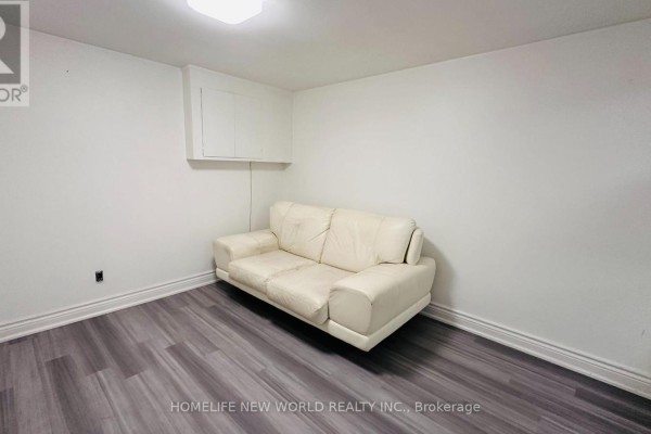 79 Normark Drive, Markham, ON L3T3R3 Photo 5