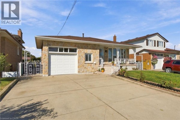 79 Oakland Drive, Hamilton