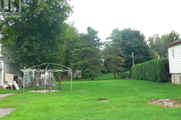 79 St James Street, North Glengarry, ON K0C1A0 Photo 5
