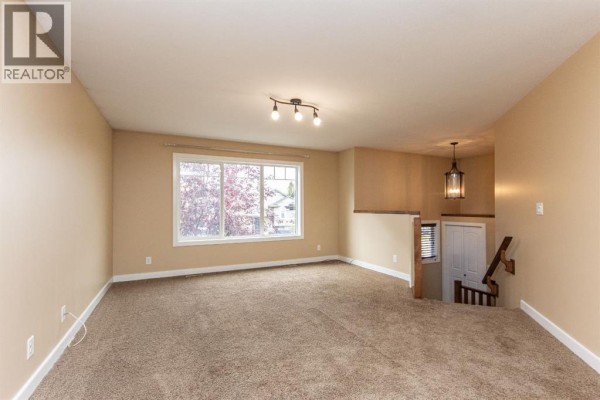 Dining room - 79 Trimble Close, Red Deer, AB T4P0N5 Photo 2