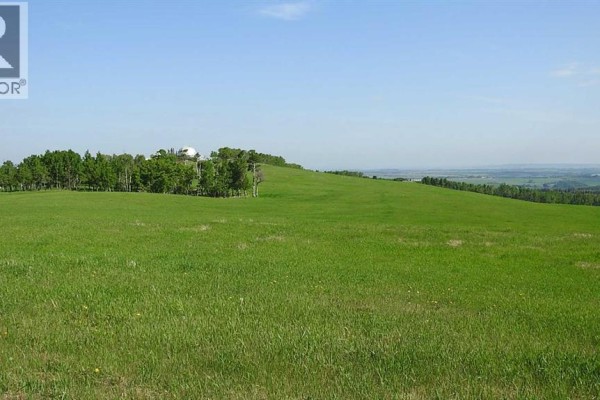 79.41 Acres Se-13-22-3w5, Rural Foothills County, AB, photo 2
