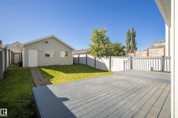 Kitchen - 7903 12 Av Sw Sw, Edmonton, AB T6X1E6 Photo 3