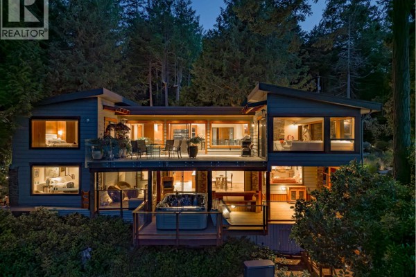 7909 Bedwell Drive, Pender Island, BC, photo 3