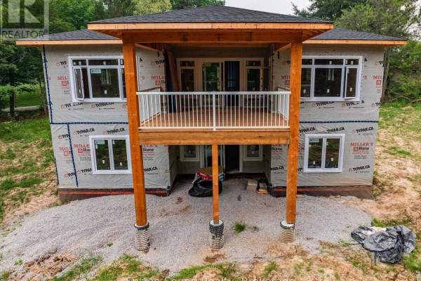 791 23rd Street W, Owen Sound, ON N4K4H4 Photo 2