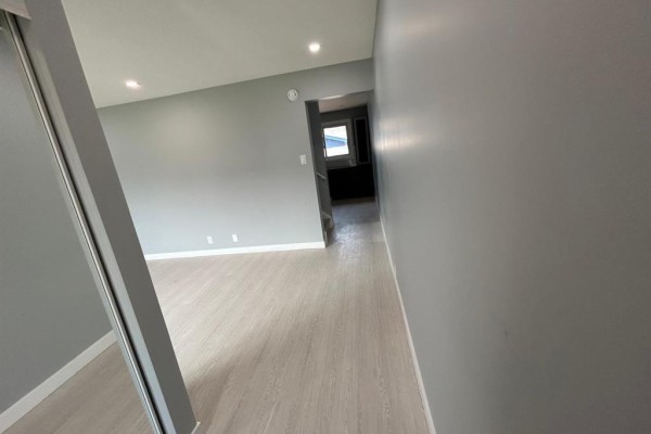 Bedroom - 791 Elizabeth Road, Winnipeg, MB R2J1A5 Photo 4
