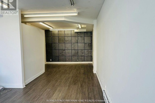 791 Lawrence Avenue W, Toronto, ON, photo 2