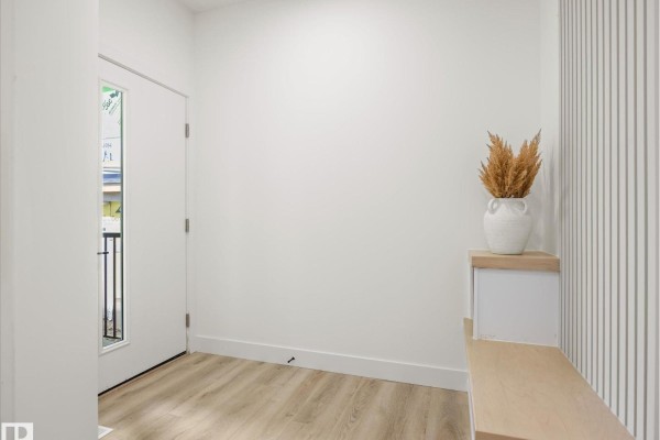 Primary Bedroom - 792 Bank Dr, Leduc, AB T9E1W1 Photo 5