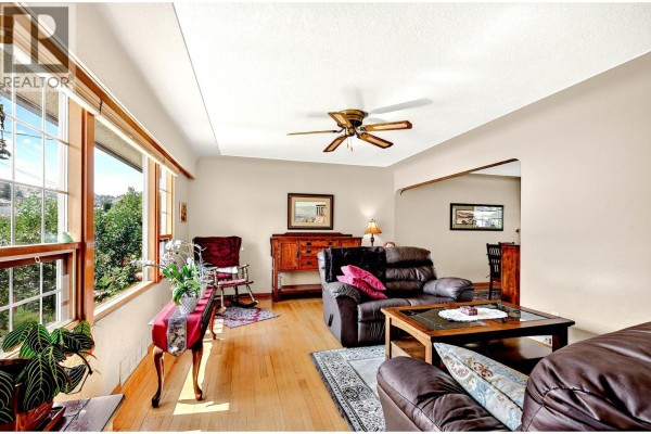Recreation room - 792 Munro Street, Kamloops, BC V2C3E8 Photo 5
