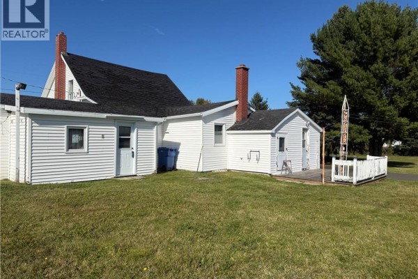 Living room - 792 Rue Basque, Canton Des Basques, NB E1X3P2 Photo 4