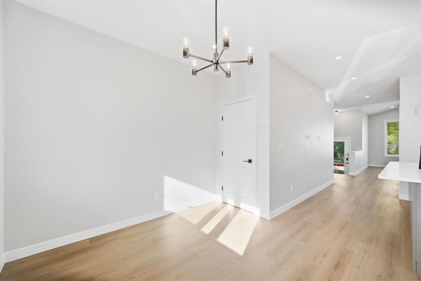 Dining room - 792 Weatherdon Avenue, Winnipeg, MB R3M2B8 Photo 5