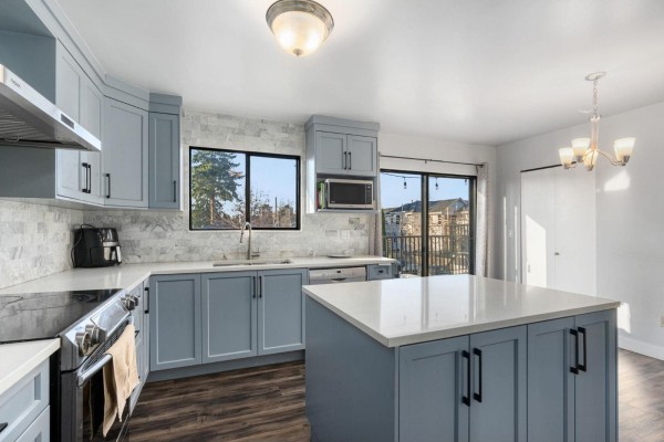 7923 122a Street, Surrey, BC V3W3T4 Photo 4