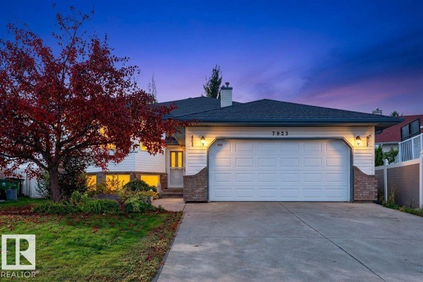 7923 161 Av Nw, Edmonton