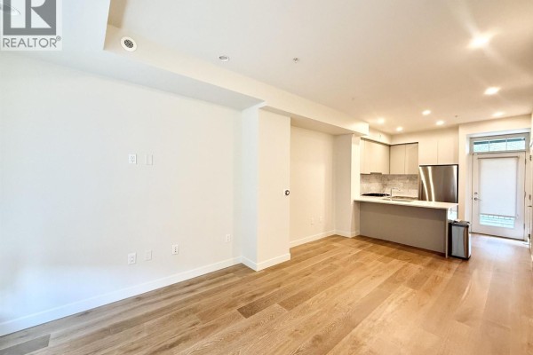 7923 Oak Street, Vancouver, BC V6P0H9 Photo 5