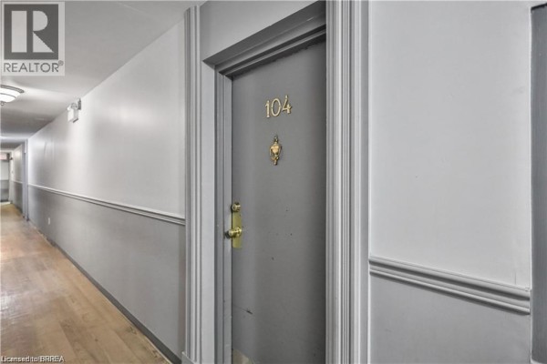 793 Colborne Street E Unit# 104, Brantford, ON, photo 2