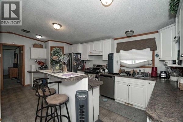 Bedroom - 7939 97 Ave, Peace River, AB T8S1S4 Photo 4