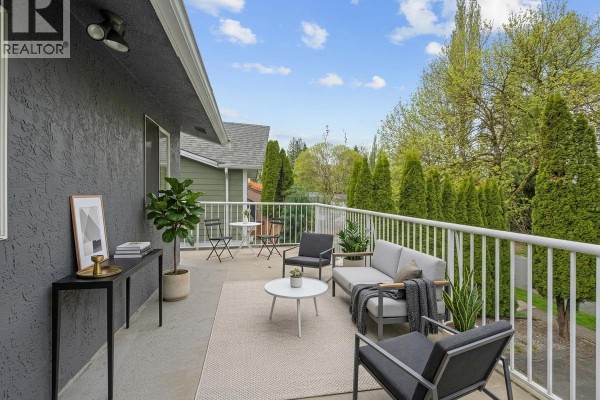 7942 Lakefield Drive, Burnaby, BC V5E3W8 Photo 5