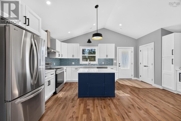 4pc Bathroom - 795 Masstown Road, Debert, NS B0M1G0 Photo 4