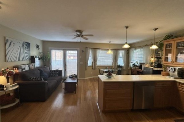 7968 161a Street, Surrey, BC V4N0K3 Photo 3