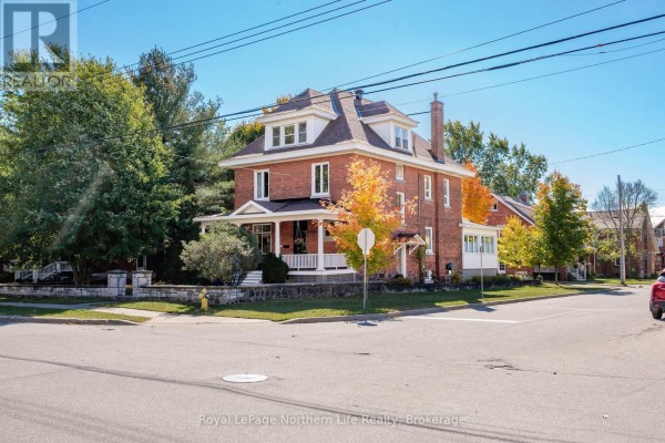 797 Mcintyre Street W, North Bay, ON, photo 2