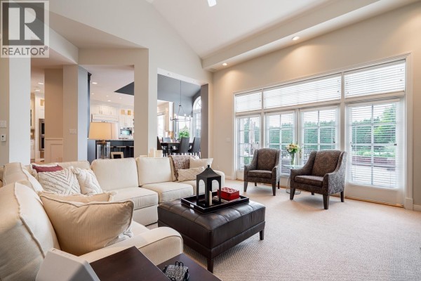 7976 Government Road, Burnaby, BC, photo 2