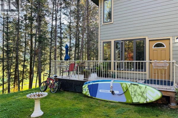 Storage - 7977 Radium Golf Course Road Unit# 1, Radium Hot Springs, BC V0A1M0 Photo 5