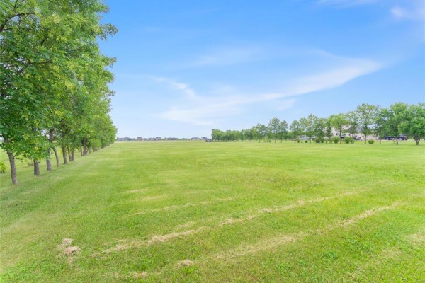 798 Miller Road, West St Paul, MB R4A4A4 Photo 3