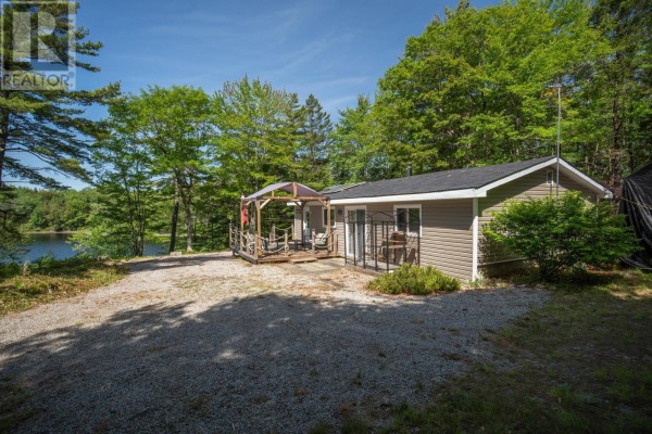 Living room - 799 Coldstream Road, East Quinan, NS B0W3M0 Photo 2