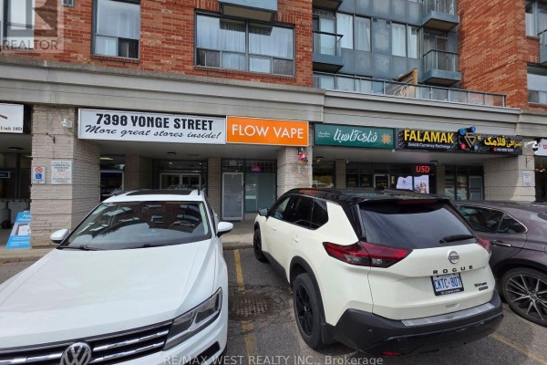 7d - 7398 Yonge Street, Vaughan, ON L4J8J2 Photo 5