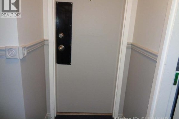 Primary Bedroom - 8, 414 41 Street, Edson, AB T7E1A1 Photo 5