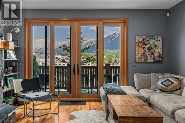 Living room - 8, 511 6th Avenue, Canmore, AB T1W2C3 Photo 5