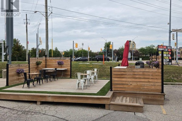 8 - 1 Nickel Gate, Vaughan, ON L4L8L7 Photo 2